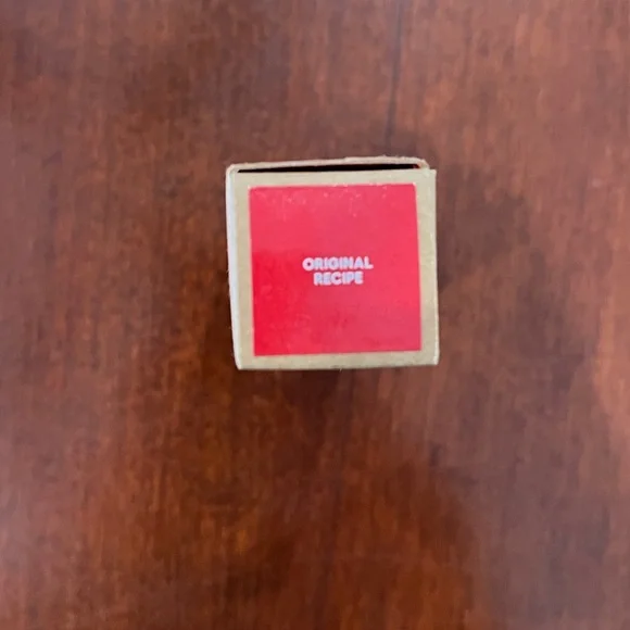 GXVE Original Me High Performance Matte Lipstick In Original Recipe New In Box - Picture 13 of 16